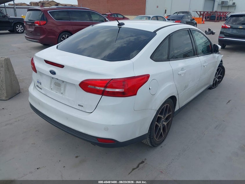 Vin: 1fadp3h28jl293298, lot: 45959521, ford focus sel 20184