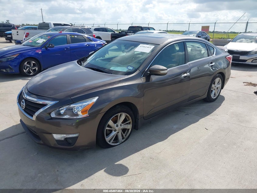 2013 Nissan Altima, Front End, IAAI, VIN 1N4AL3AP7DN479721 — photo 2