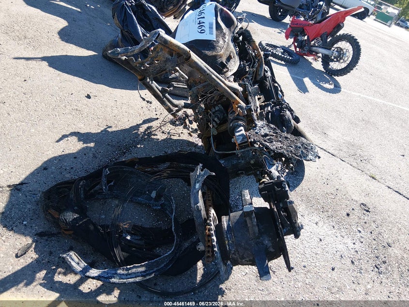 2024 Kawasaki Zr900 F VIN: ML5ZRDF14RDA68762 Lot: 45461469