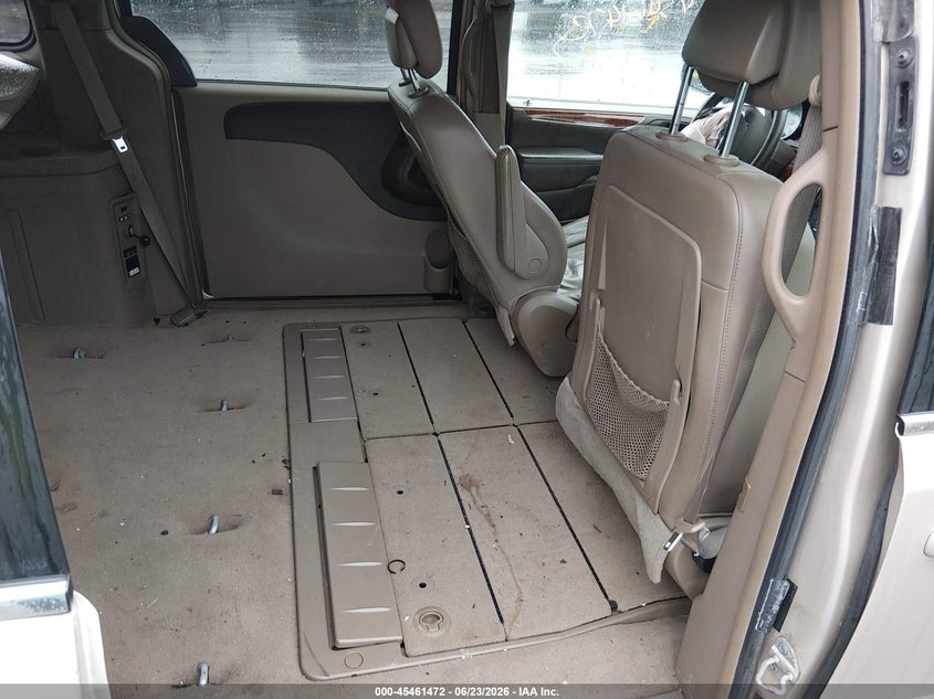 2013 Chrysler Town & Country Touring VIN: 2C4RC1BG2DR646876 Lot: 45461472