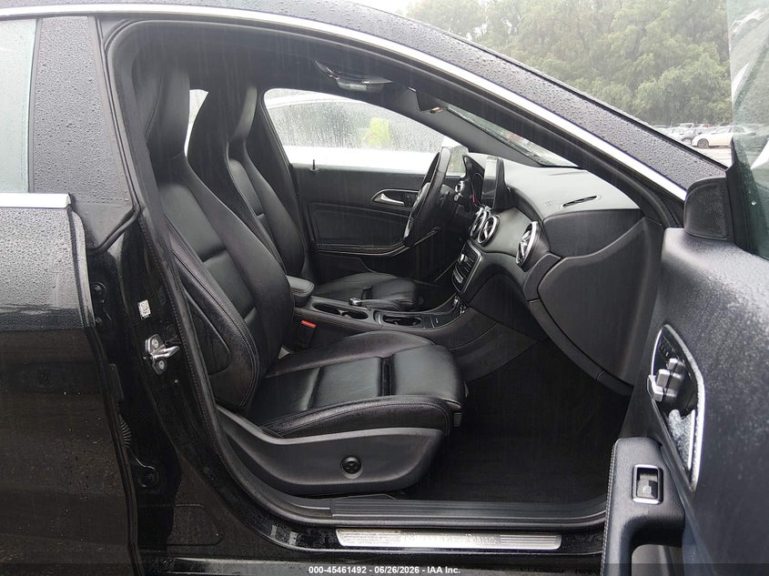 2019 MERCEDES-BENZ CLA 250 auction photo 5
