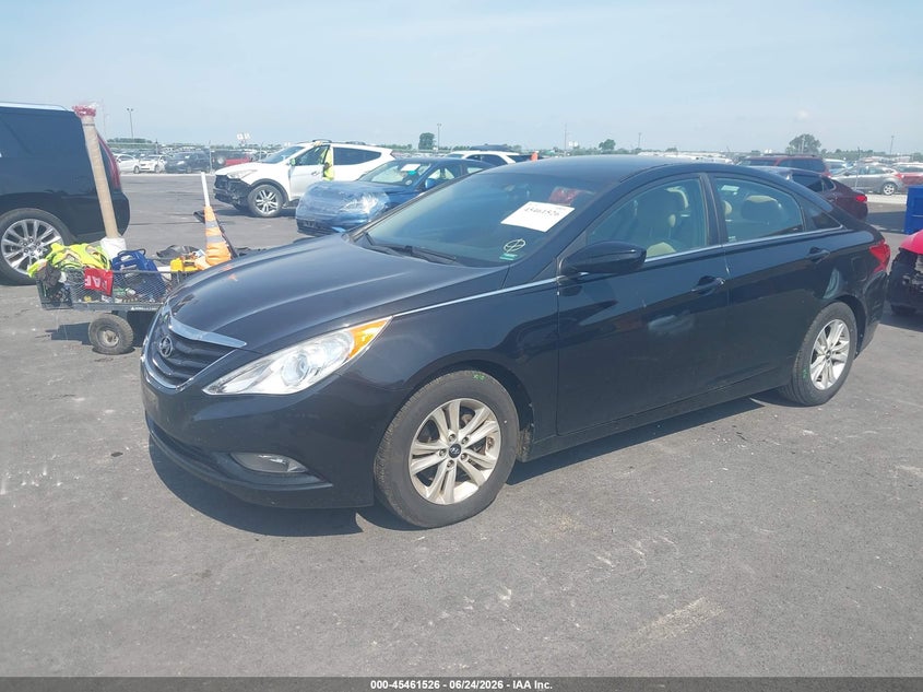 2013 HYUNDAI SONATA auction photo 2