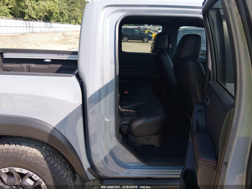 2026 NISSAN FRONTIER auction photo 8