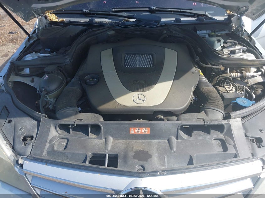 2009 Mercedes-Benz C 300 Luxury 4Matic/Sport 4Matic VIN: WDDGF81X19F206547 Lot: 45461654