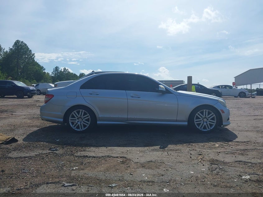 2009 Mercedes-Benz C 300 Luxury 4Matic/Sport 4Matic VIN: WDDGF81X19F206547 Lot: 45461654