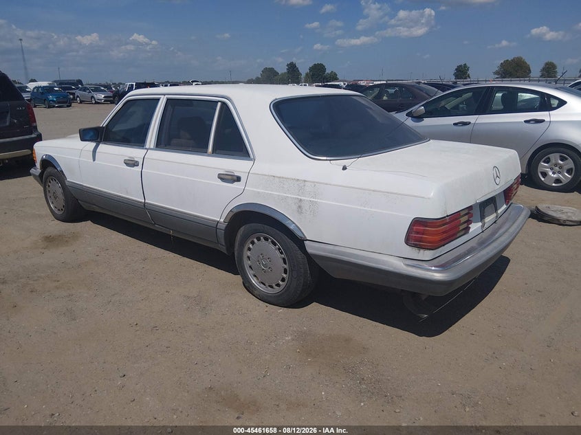 1986 MERCEDES-BENZ 420 auction photo 3