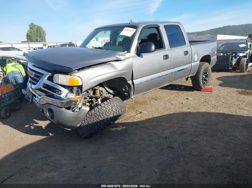 2006 GMC SIERRA TRUCK 5.3L V-8 295HP