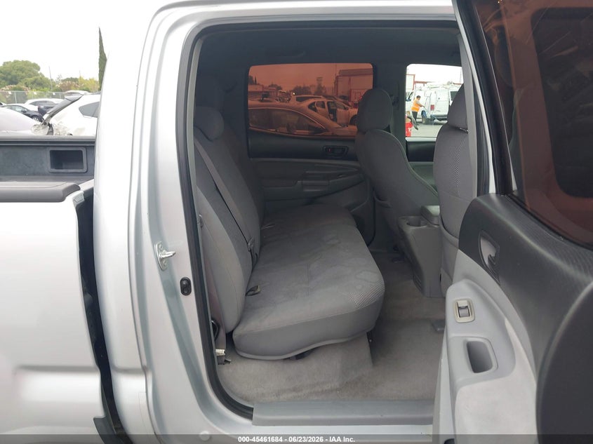 2008 TOYOTA TACOMA auction photo 8