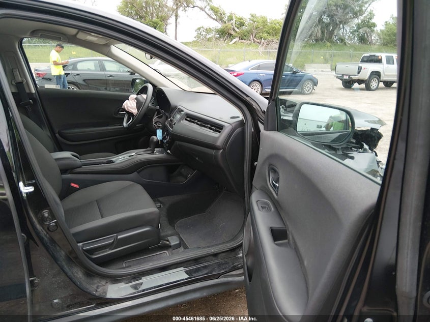 2022 HONDA HR-V AWD LX — Photo 5