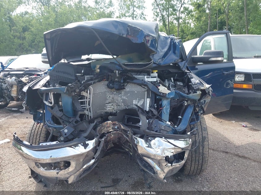 2022 RAM 1500 auction photo 6