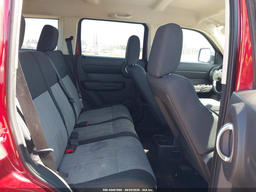 2007 Dodge Nitro Sxt VIN: 1D8GT28K37W592137 Lot: 45461869