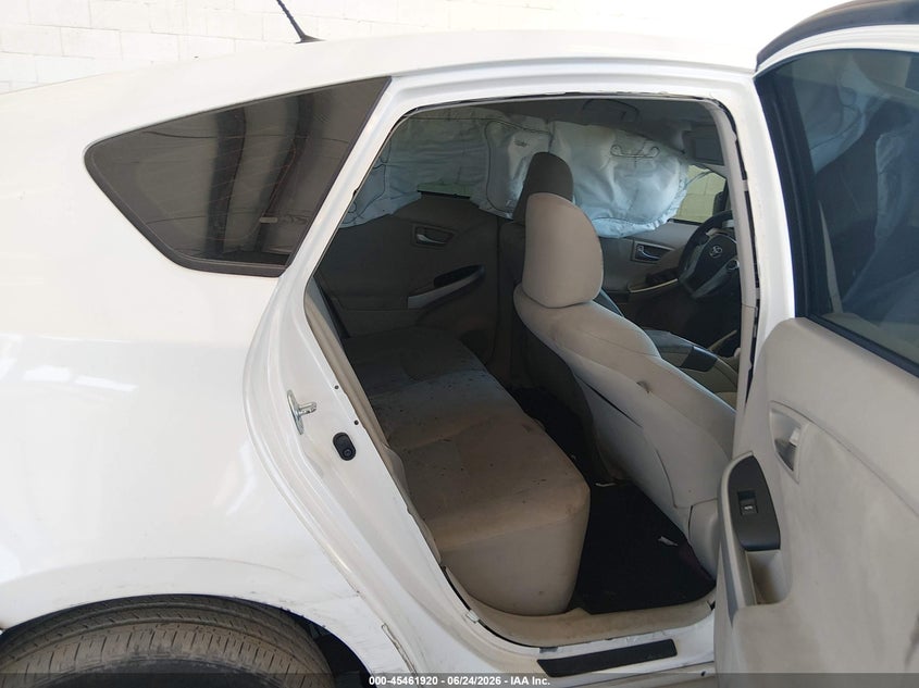 2013 TOYOTA PRIUS HATCHBACK 1.8L I-4 DOHC, VVT, 98HP