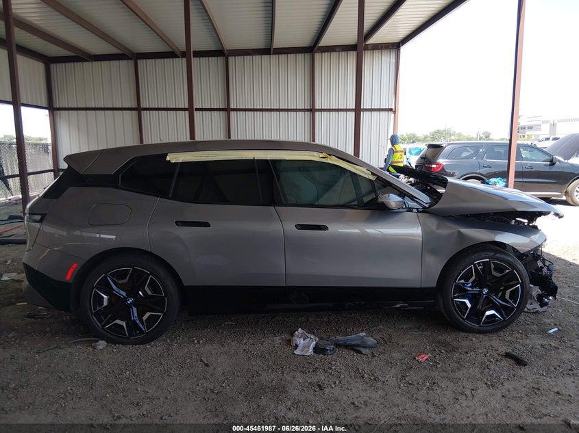 2025 BMW Ix xDrive50 VIN: WB523CF03SCS28757 Lot: 45461987