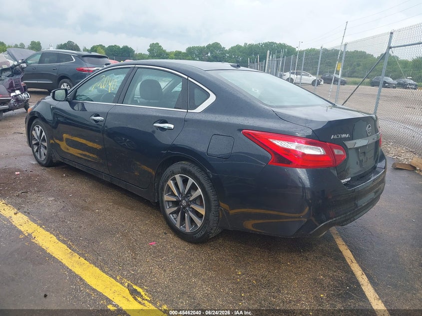 2016 NISSAN ALTIMA auction photo 3