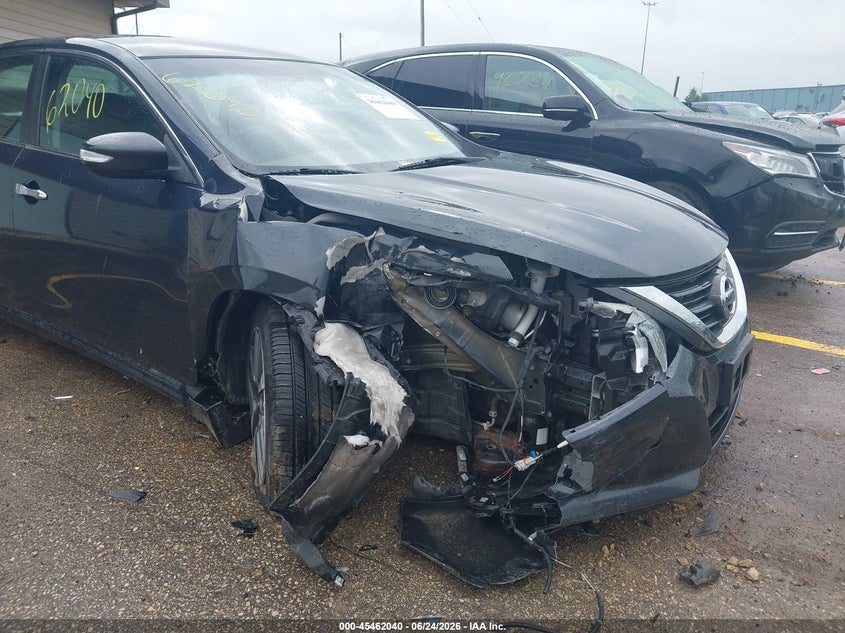 2016 NISSAN ALTIMA auction photo 6