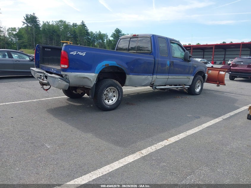 2003 FORD F-350 auction photo 4