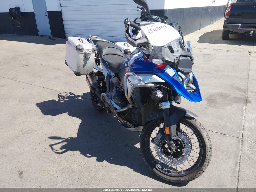 2024 BMW R 1300 auction photo 1