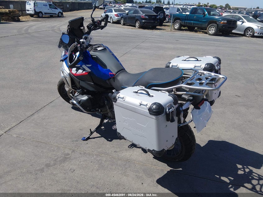 2024 BMW R 1300 auction photo 3