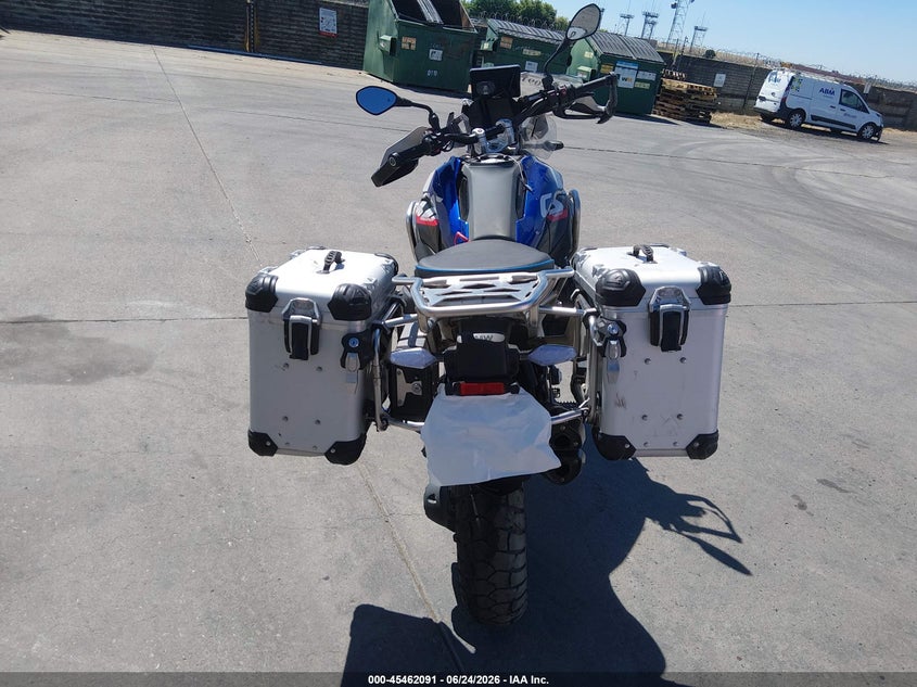 2024 BMW R 1300 auction photo 6