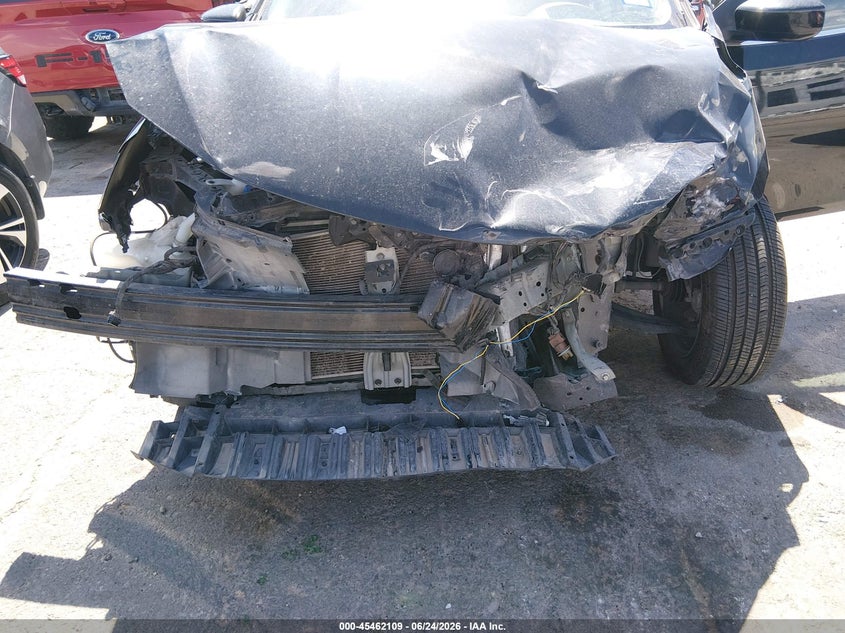 2016 NISSAN SENTRA auction photo 6
