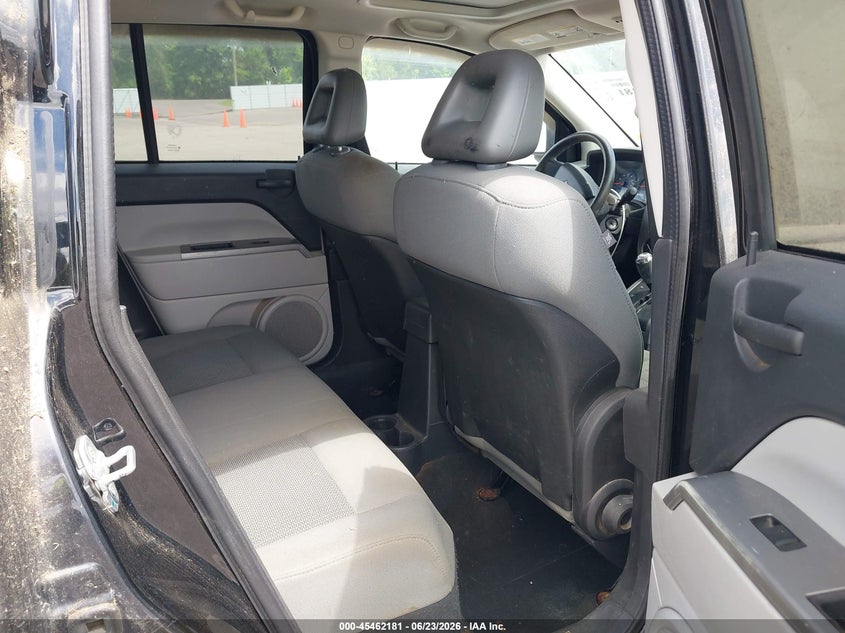 2007 Jeep Compass Sport VIN: 1J8FF47W27D356262 Lot: 45462181