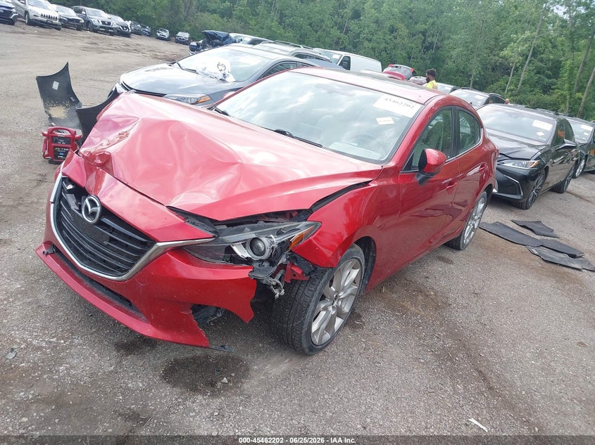 2015 MAZDA MAZDA3 auction photo 2