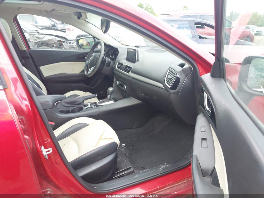 2015 MAZDA MAZDA3 auction photo 5