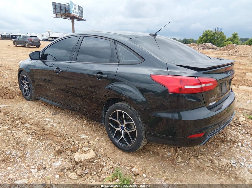 Vin: 1fadp3fe2fl348266, lot: 45960335, ford focus se 20153