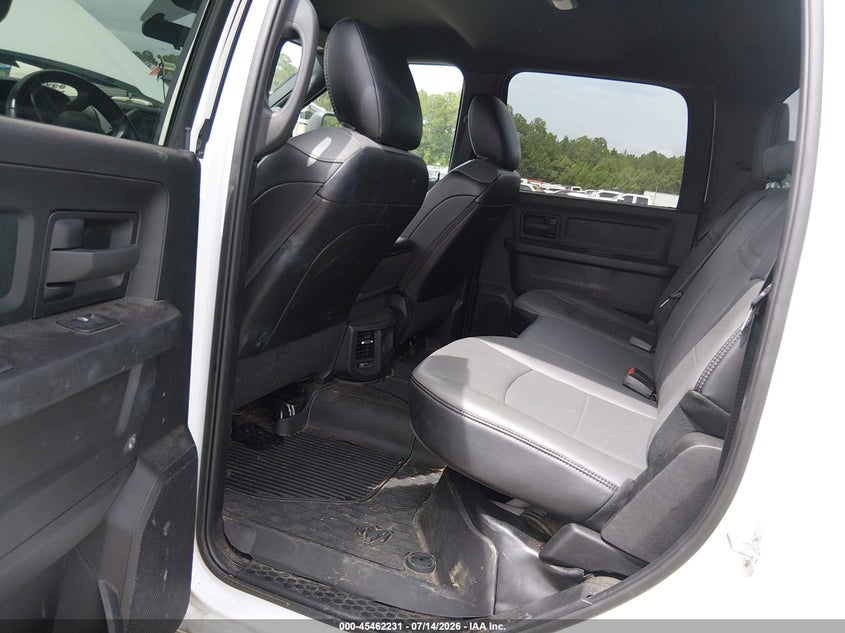 2024 RAM 3500 CHASSIS auction photo 7