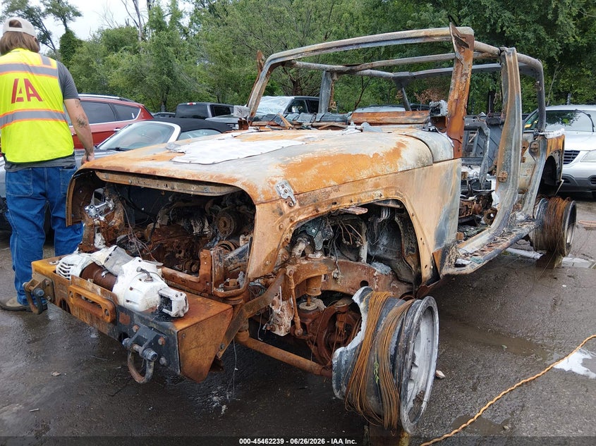 2008 Jeep Wrangler, Полностью сгорел, IAAI, VIN 1J4GA69178L568941 — фото 2