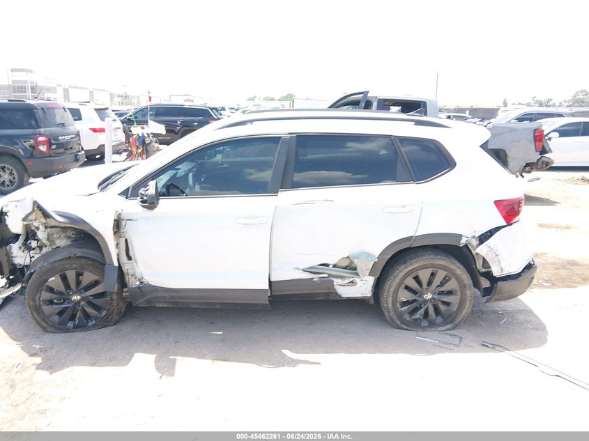 2022 Volkswagen Taos 1.5T S VIN: 3VVCX7B24NM049398 Lot: 45462261