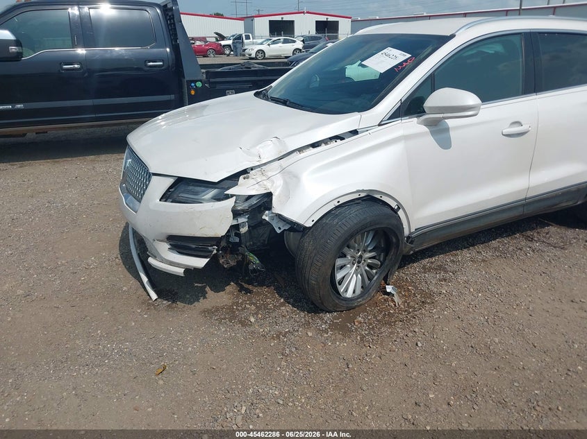 2019 Lincoln Mkc Standard VIN: 5LMCJ1C99KUL50662 Lot: 45462286