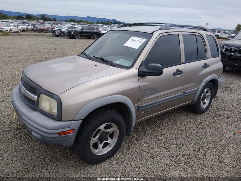 2002 CHEVROLET TRACKER auction photo 2