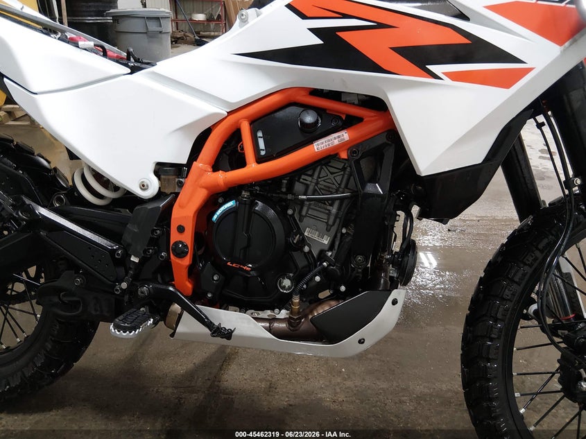 2025 KTM 390 auction photo 8