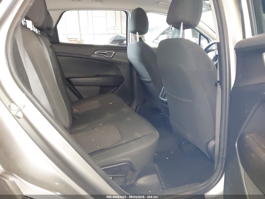2023 KIA SPORTAGE auction photo 8