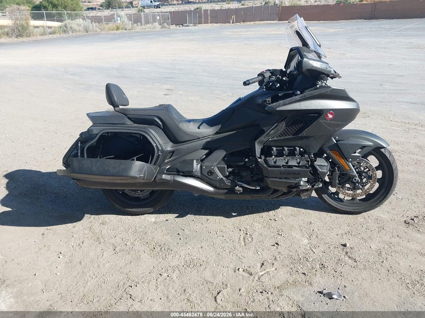 2025 Honda Gl1800 B VIN: JH2SC7911SK700256 Lot: 45462476