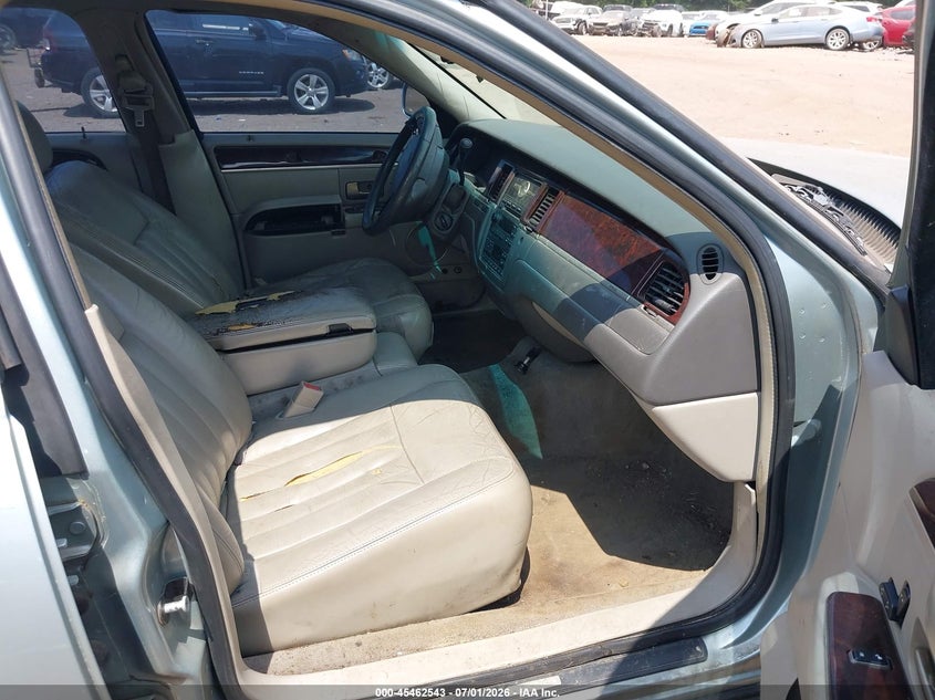 2007 LINCOLN TOWN CAR auction photo 5