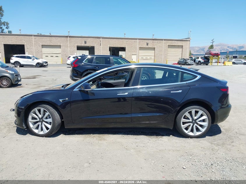 2018 TESLA MODEL 3 SEDAN ELECTRIC