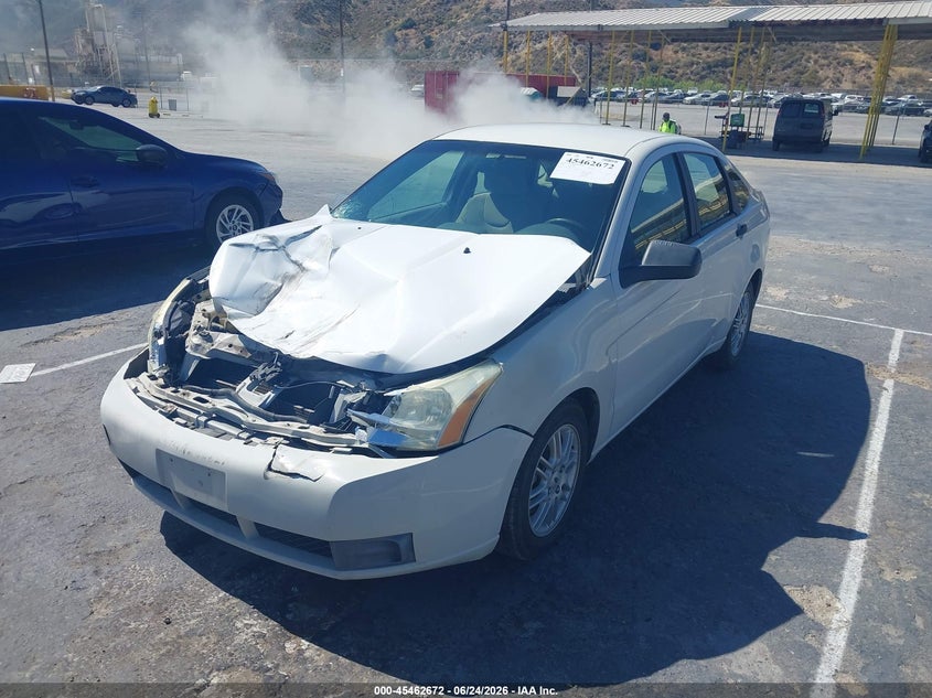 2009 Ford Focus, Front End, IAAI, VIN 1FAHP35N39W124753 — photo 2