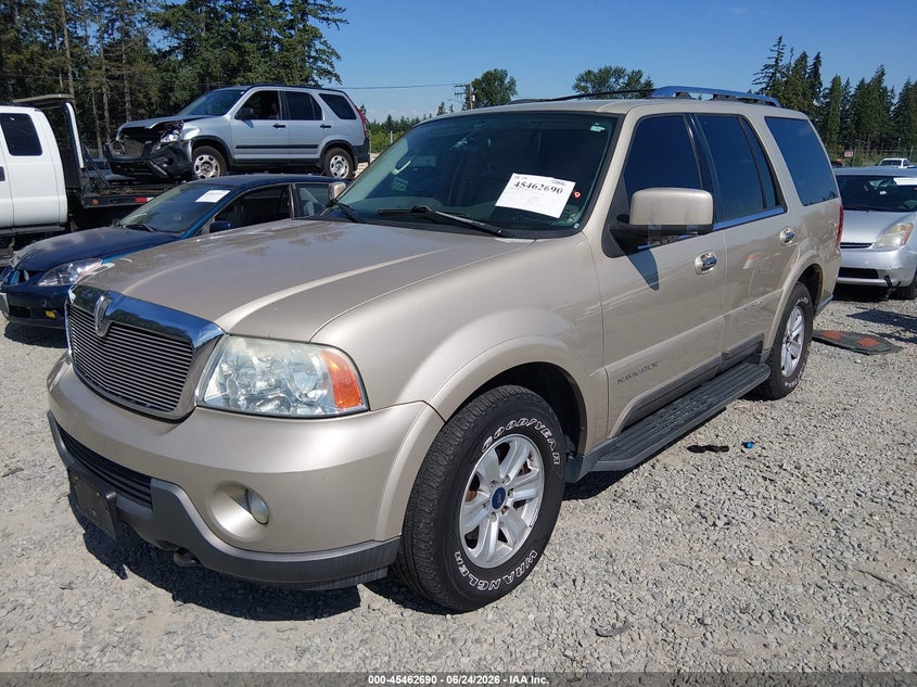 5LMFU28R04LJ43525 2004 Lincoln Navigator photo 1