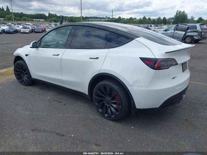 Vin: 5yjygdef5mf146713, lot: 45960904, tesla model y performance dual motor all-wheel drive 20213