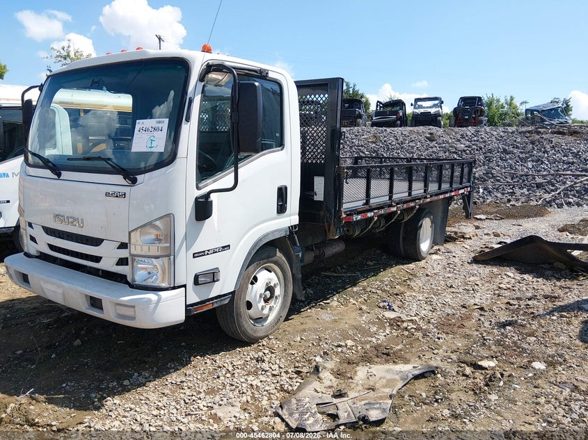 54DC4W1B4HS808240 2017 Isuzu Npr Hd Gas Reg photo 1