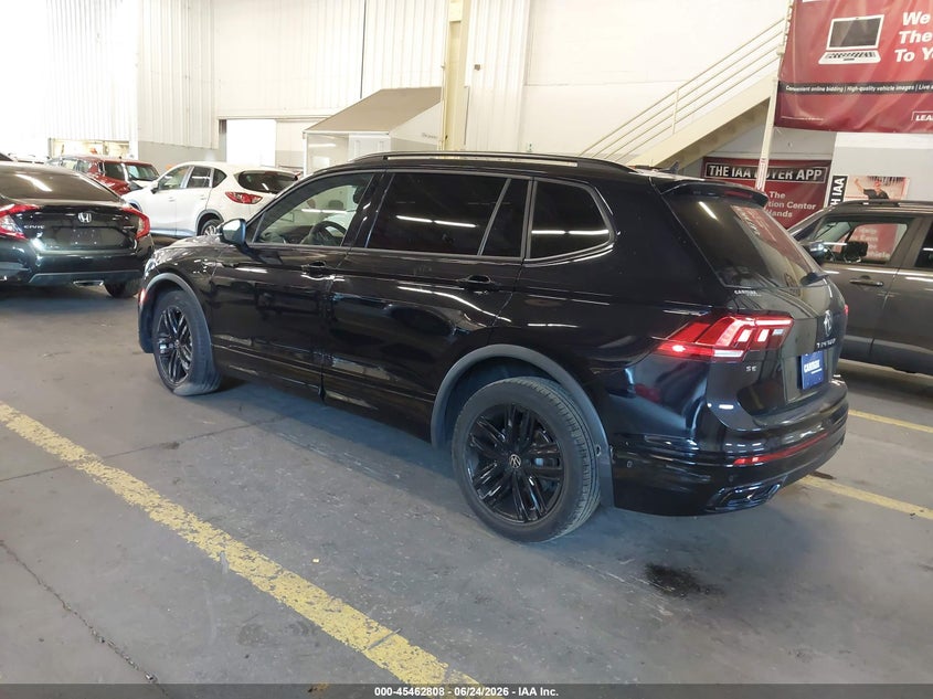 2022 VOLKSWAGEN TIGUAN auction photo 3