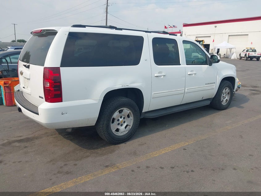 2010 CHEVROLET SUBURBAN 1500 auction photo 4