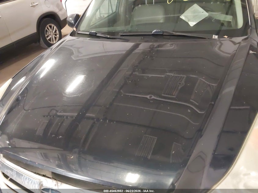 2012 SUBARU OUTBACK auction photo 6
