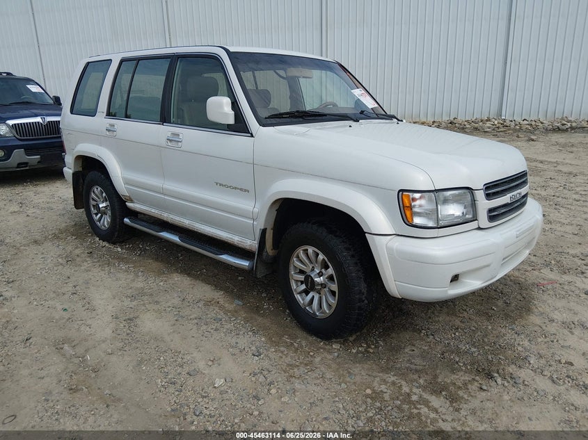 2002 Isuzu Trooper