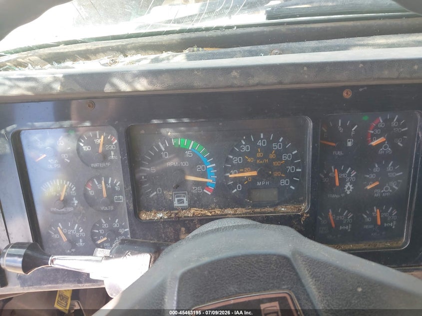 1993 WHITE/GMC CONVENTIONAL auction photo 5