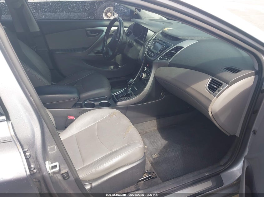 2014 HYUNDAI ELANTRA auction photo 5