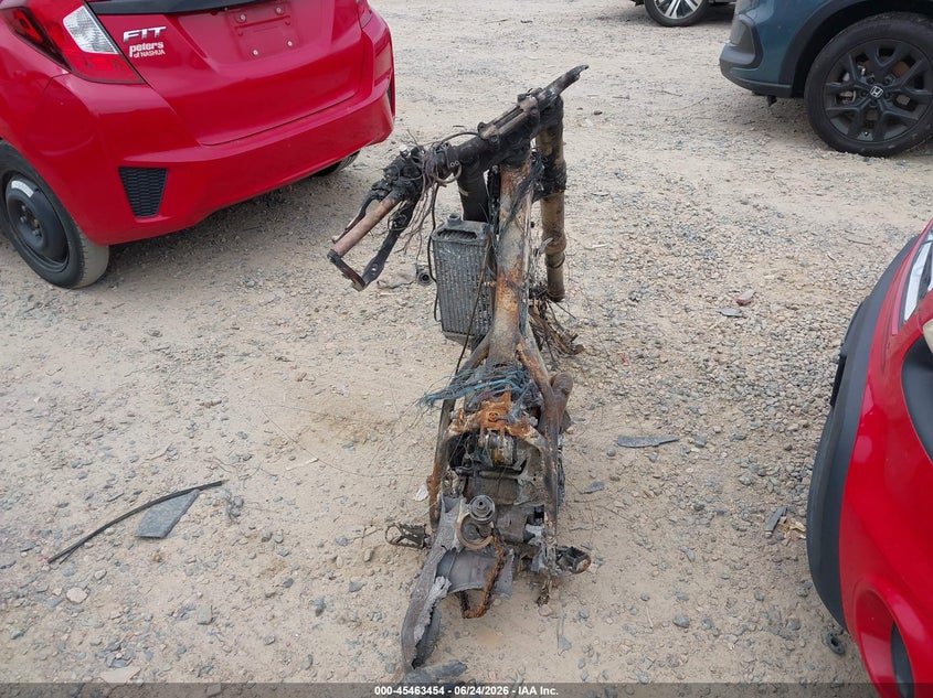 2023 BETA RR 2T auction photo 6