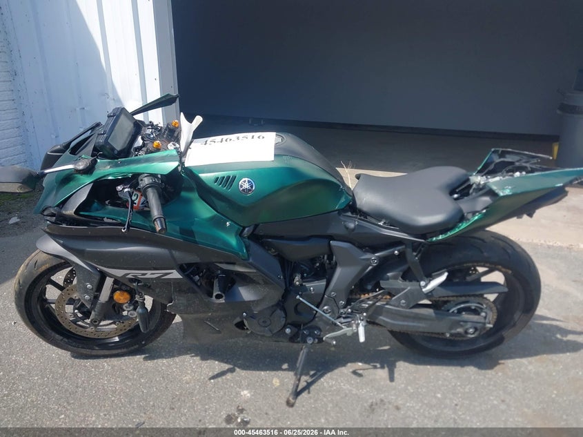 2024 Yamaha Yzfr7 VIN: JYARM38E6RA011651 Lot: 45463516